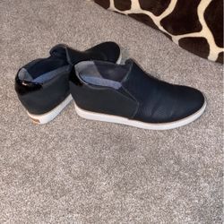 Dr. Scholls Black Leather Slip On Wedges