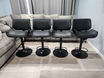 Set of 4 Black Adjustable Bar Stools