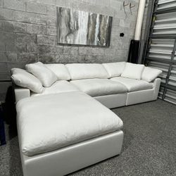 White Modular Cloud Sectional (Delivery & assembly)