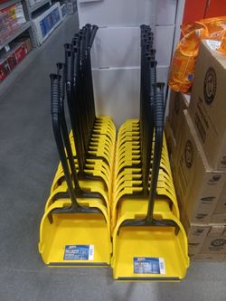 NEW Quickie Bulldozer Heavy-Duty Jumbo Dust Pan with Handle – Commercial Grade – Cash Only