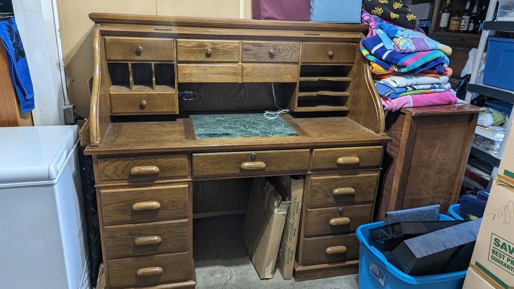 Antique Oak Roll Top Desk 