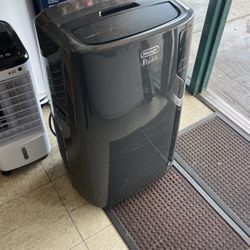 Delonghi 8000btu Portable AC