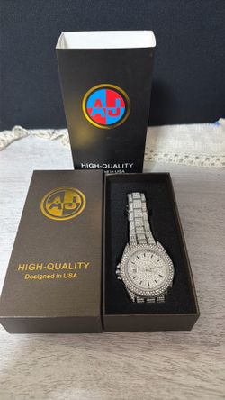 Men’s watch iced out