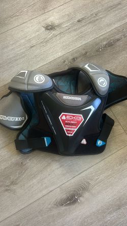 Maverick lacrosse chest protector large
