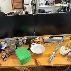 2x AOC 21.5” LED Monitors