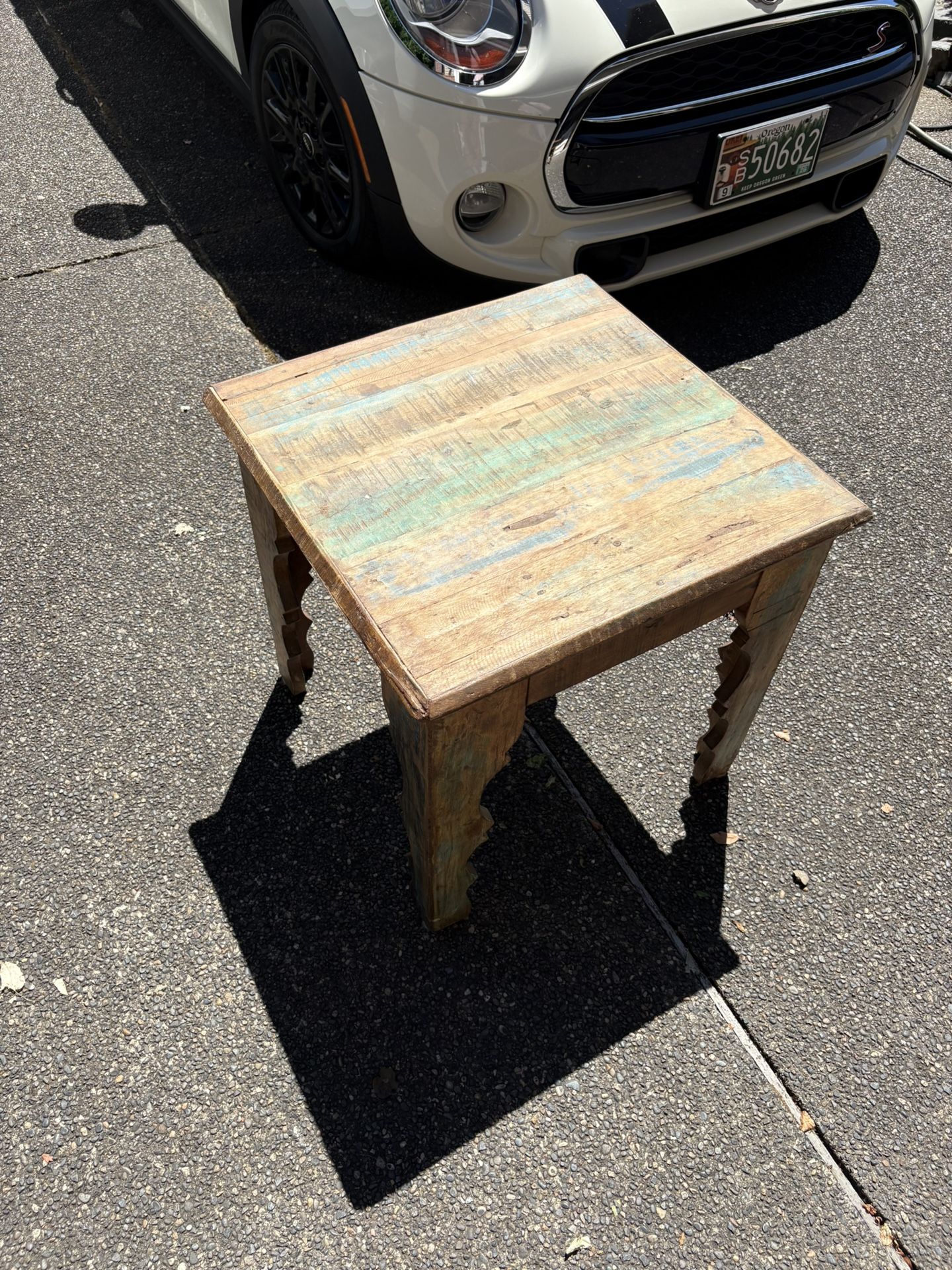 Awesome Reclaimed Hardwood End Table