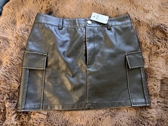 Woman’s faux leather skirt