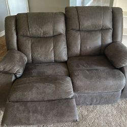 Loveseat Recliner Manual First Base 