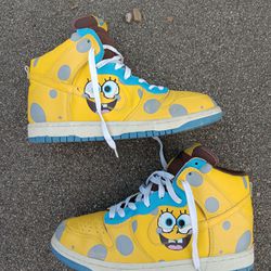 SpongeBob Nike Dunks 