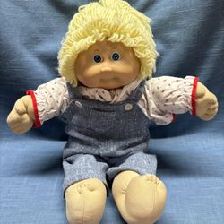 Vintage Cabbage Patch Doll (1978,1982) - Great Condition! 