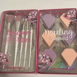 Make Up Sponge Set 5 Piece Brush Set