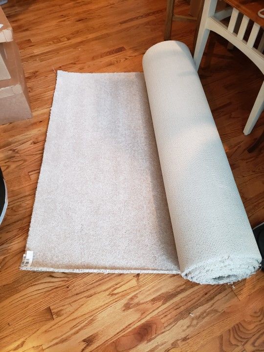 New Mohawk Carpet Remnant  - 15 1/2' x 4 1/2'