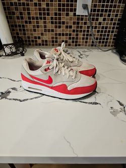 Nike Air Max 1 Essential