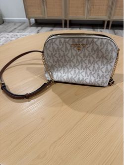 Michale Kors Handbag