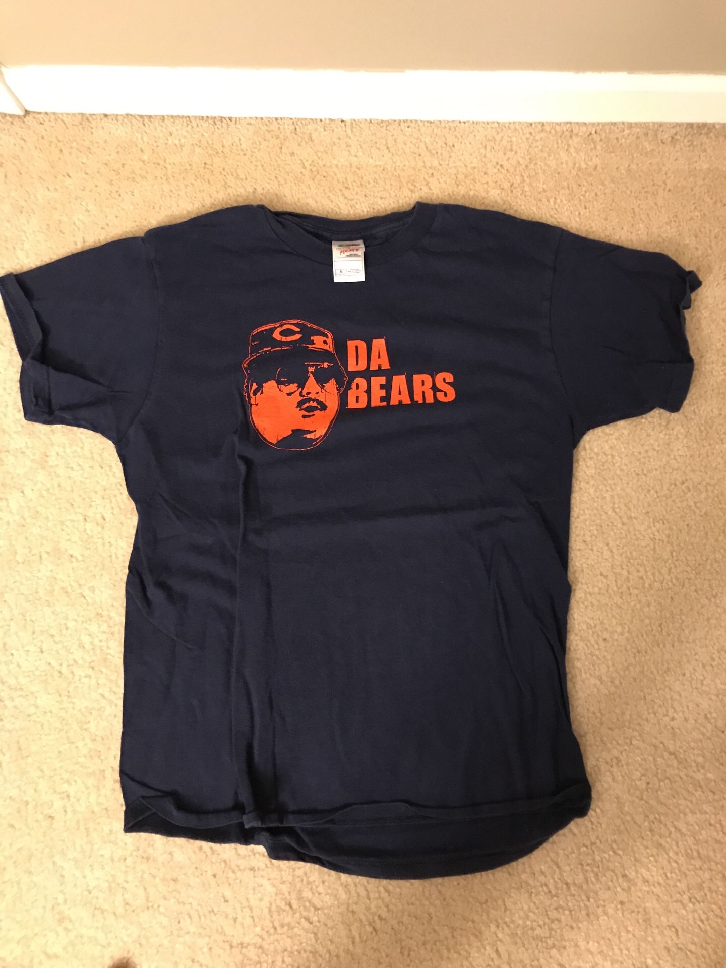 Like new Chris Farley Da Bears tee shirt