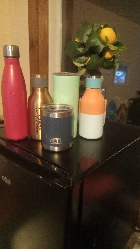 Hot And Cold Stainless Drinking Con!