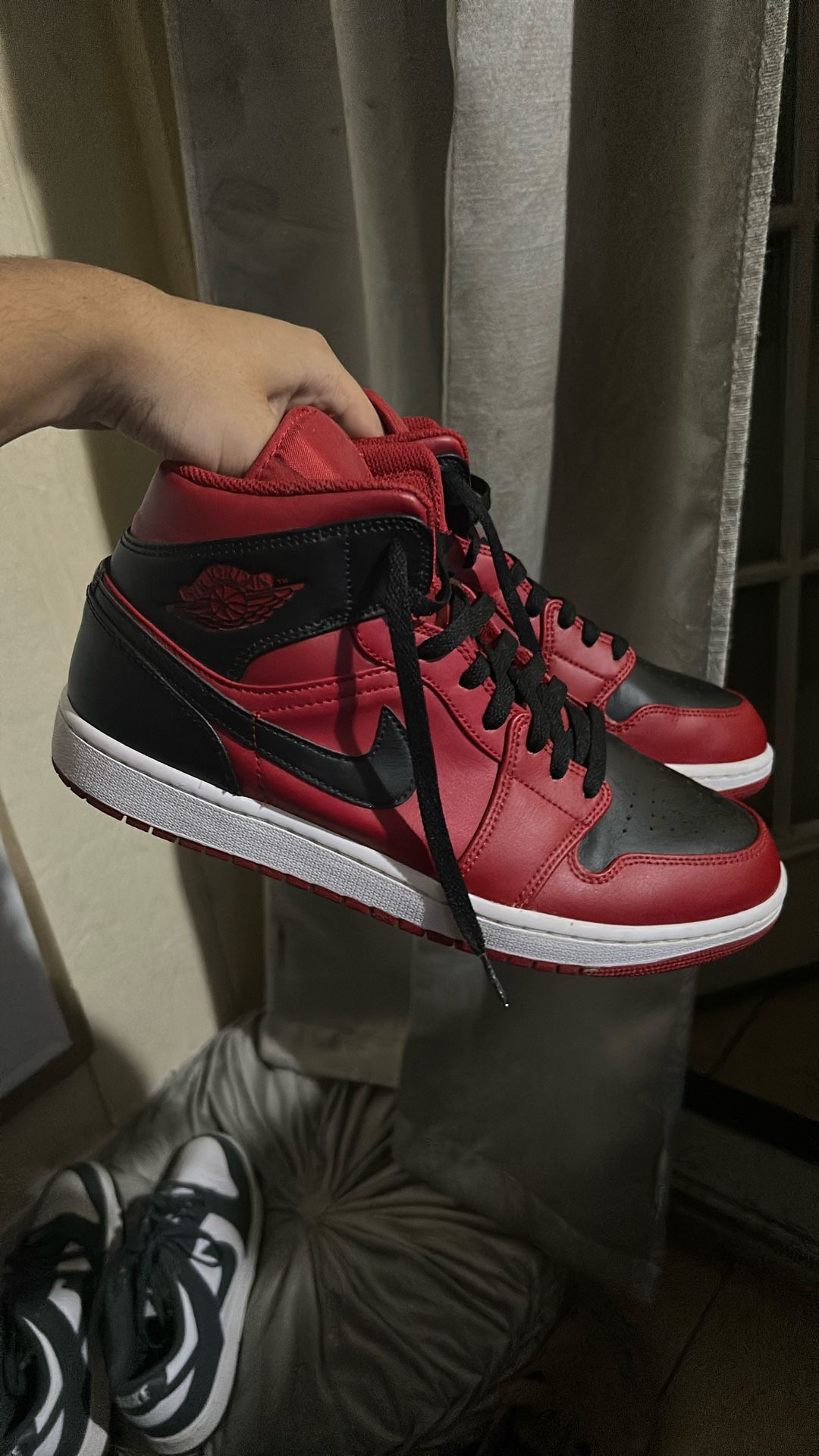 Reverse Bred Jordan 1 Mid (Used, No Box)