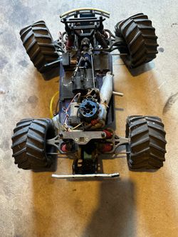 Traxxas t maxx 3.3