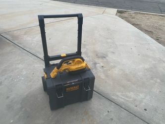 Dewalt 2.0 and vacum