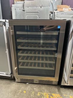 🍷 Avallon 24” Wine Refrigerator – NEW / Refrigerador de Vinos NUEVO 🍷