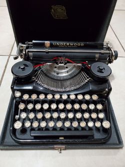 Vintage Typewriter