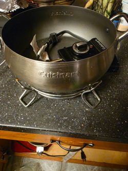 Cuisinart electric fondue pot