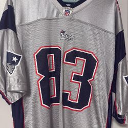 XL 83 Patriots Jersey