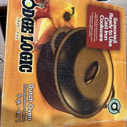 Cast Iron Dutch Oven