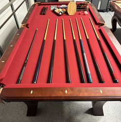 Pool Table (With Delivery)