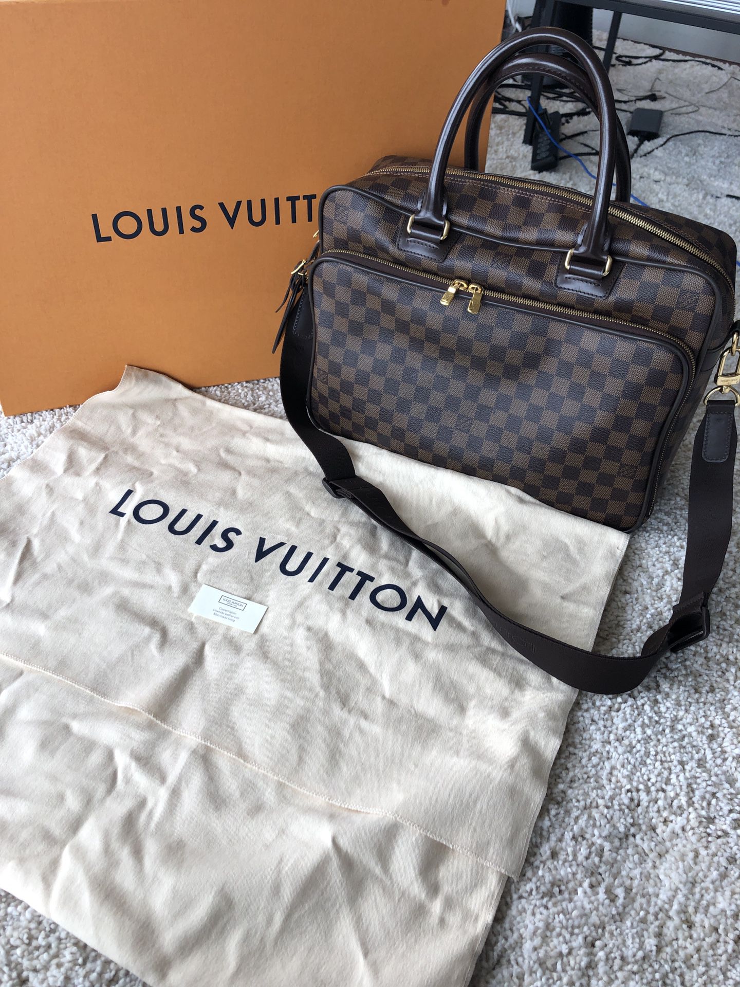 Authentic Louis Vuitton Icare Damier Ebene Laptop Bag