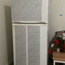 Used Refrigerator Danby 