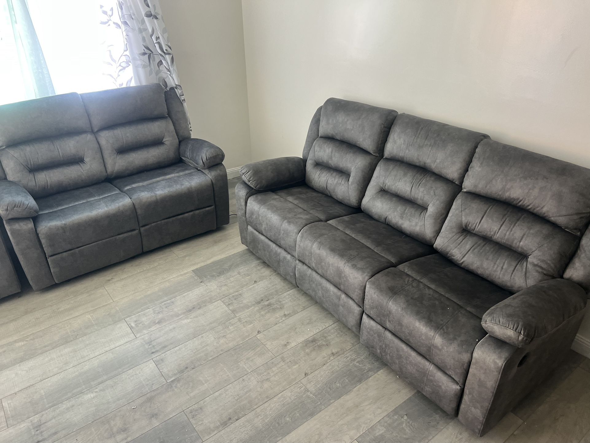 New Reclining Couch / Love Seat.  Grey Or Brown Fabric.  Free Delivery!