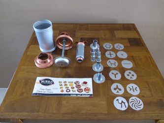 Vintage Mirro Cookies & Pastries Making Kit
