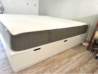 Nordli Platform King Sized Bed Frame / Mattress + topper