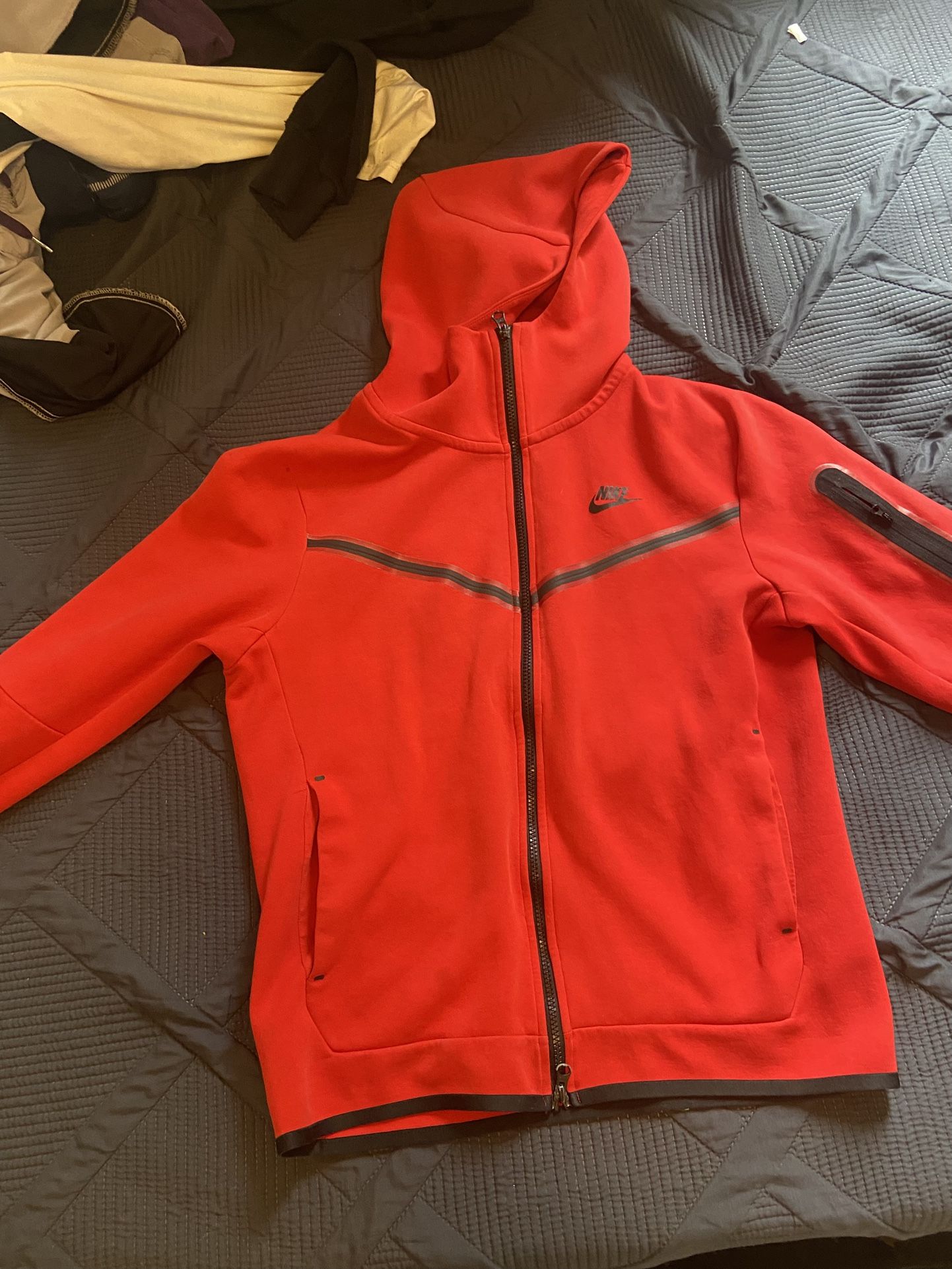 Nike Tech