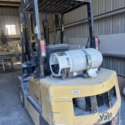 granite saw marchine  & forklift