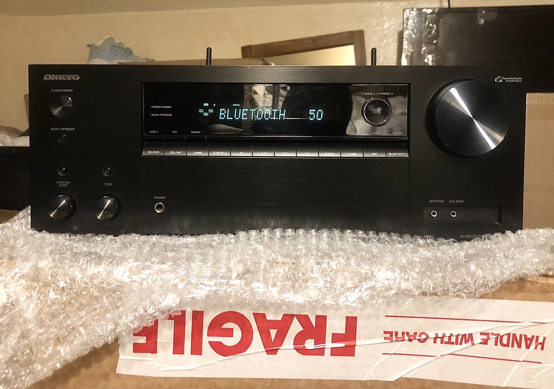 Onkyo TX-NR575 7.2-Channel 4K Ultra HD A/V Receiver w/Wi-Fi, Bluetooth, Dolby Atmos, DTS:X, Phono+Remote! *NICE!*