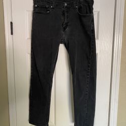 Men’s 36/32 Black 502 Levi’s 