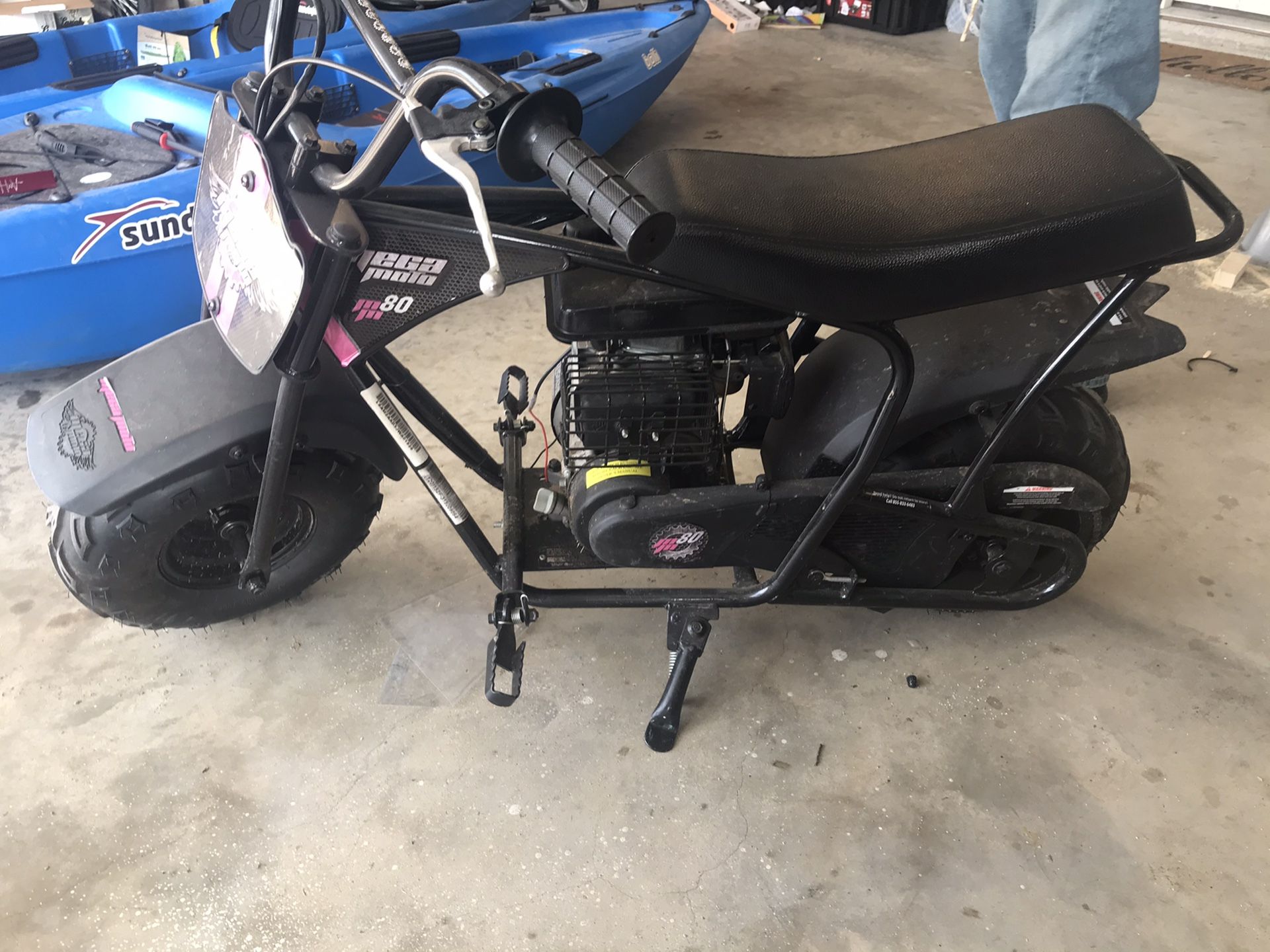 Mega Moto 80