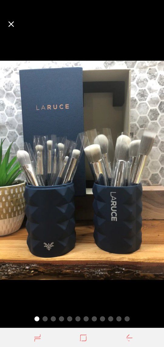 LaRuce Makeup Brushes