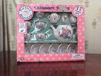 Perfect Hostess Chinaware Tea Set 17 Piece