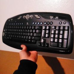 ⌨️Wireless Computer Keyboard