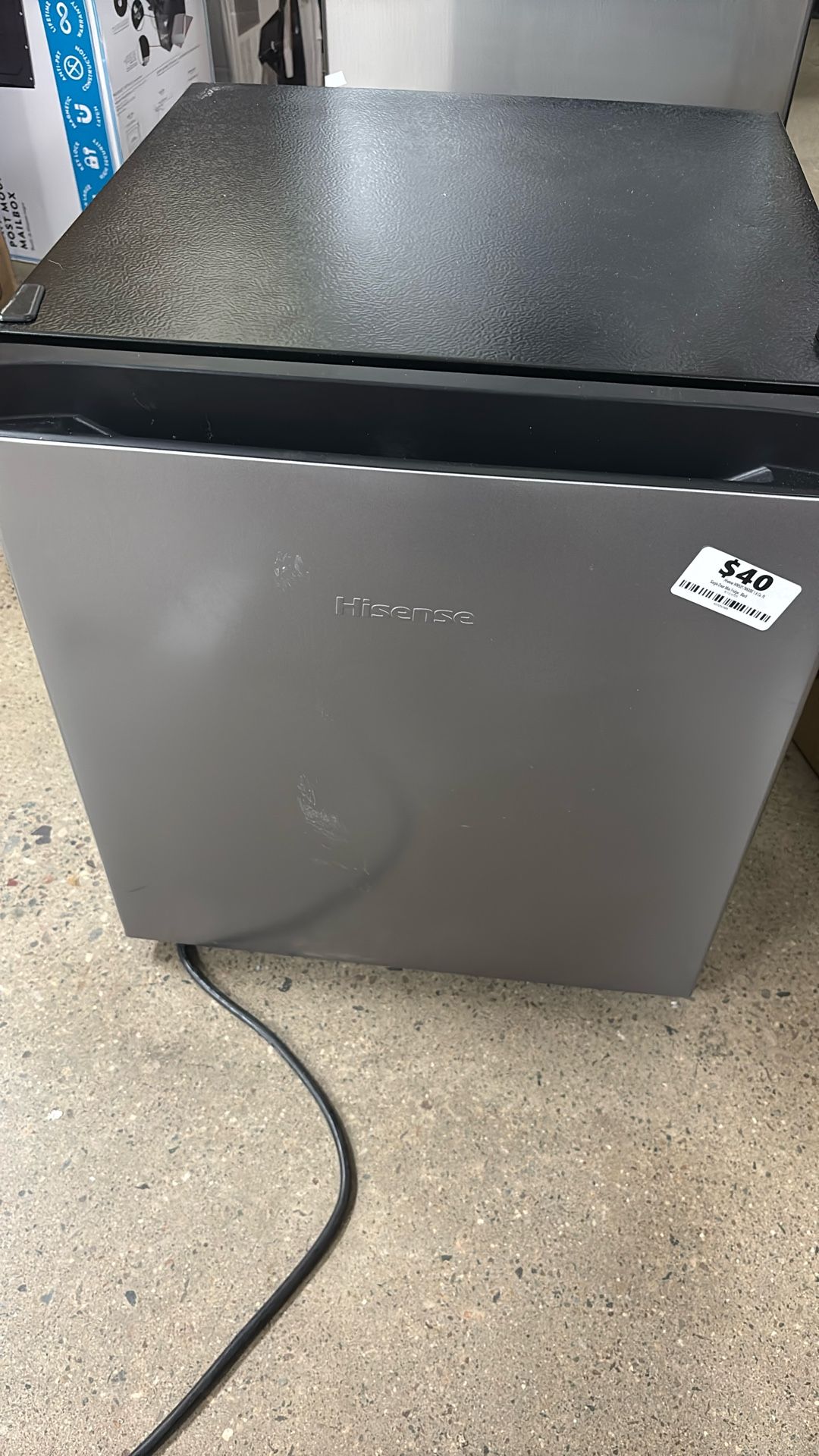 Single Door Mini Fridge