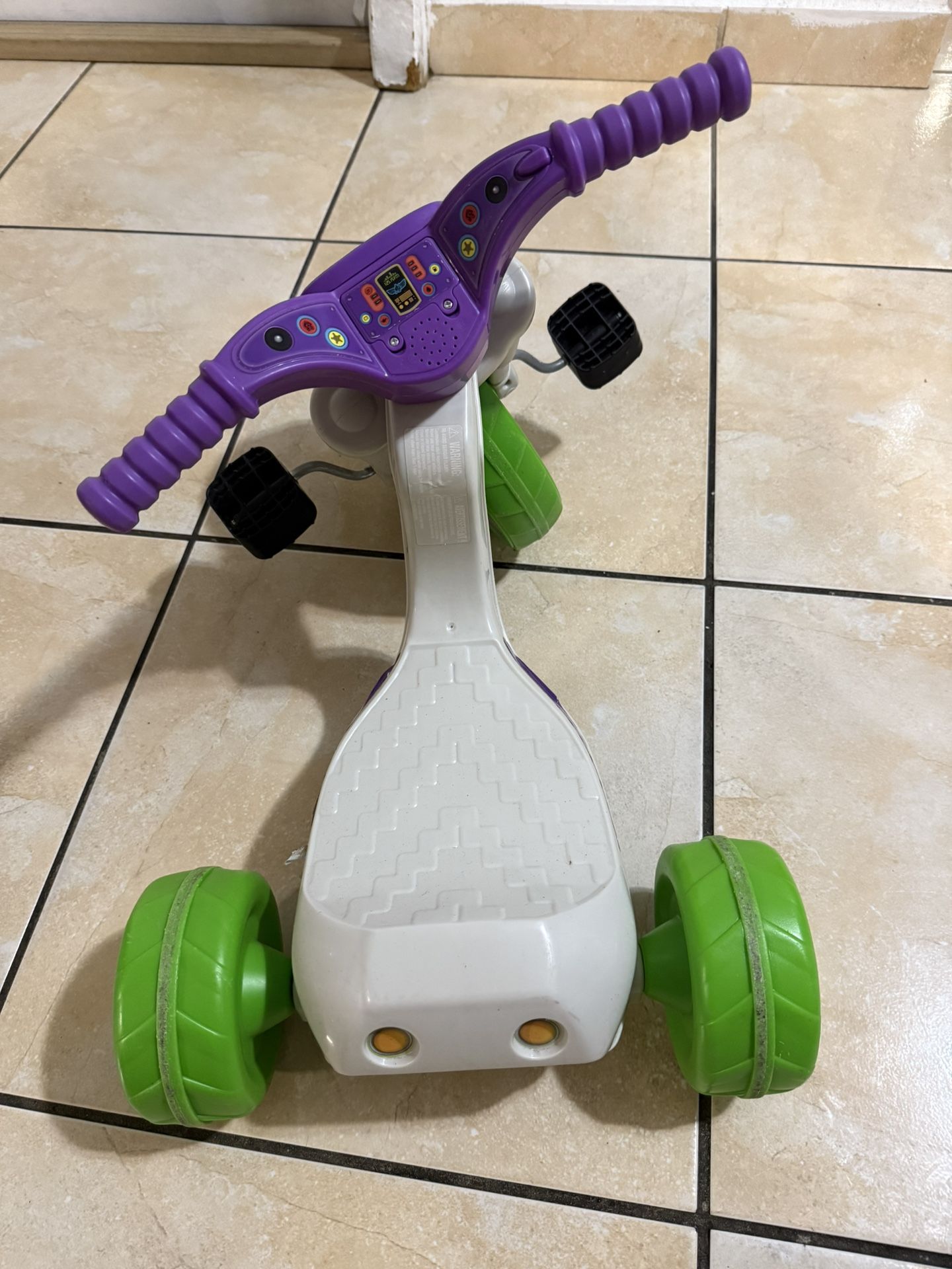 Triciclo de juguete para Niñ@s Fly Ride on Tricycle Toy Story