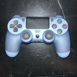 Titanium PS4 Controller (FOR PARTS ONLY)