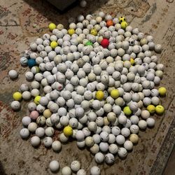 Tote Of Mixed Golf Balls