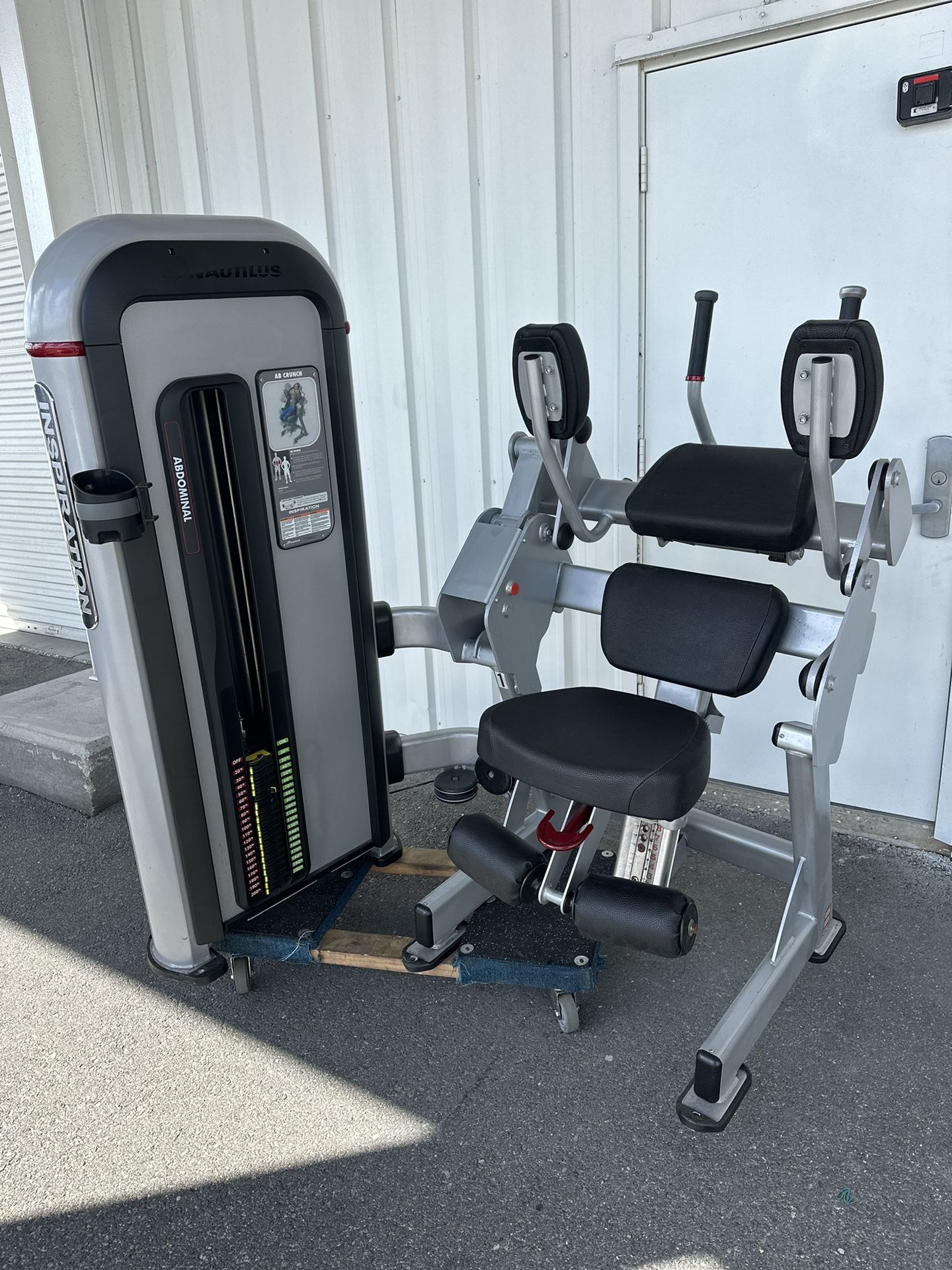 Nautilus Ab Crunch Machine