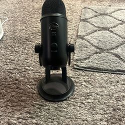 it’s a good mic i don’t use it 
