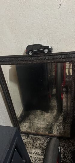 Mirror good size