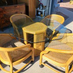 5 Piece Rattan Vintage Dinning Table And 4 Chairs With Wheels